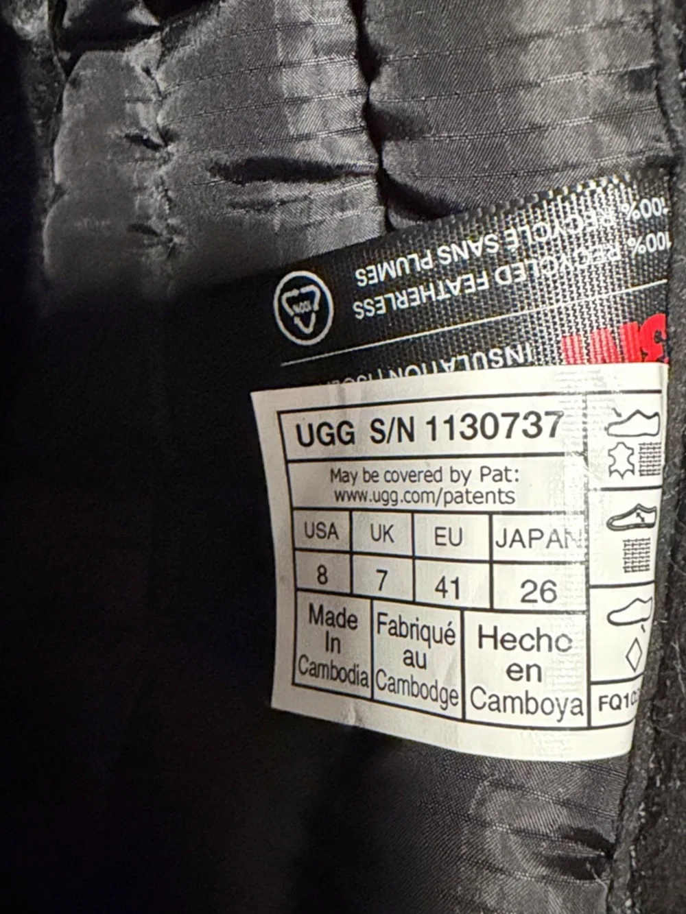 Ugg Mens Classic Mini Pull-On weather boot